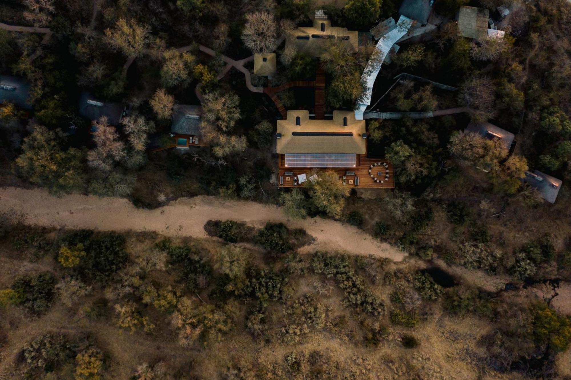 Thornybush Simbambili Lodge Саби-Санд-Гейм-Резерв Экстерьер фото